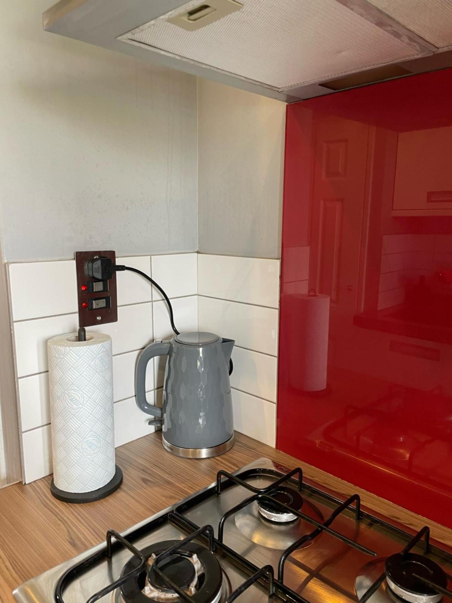 Top Floor 1 Bedroom Apartment With Views Over Λονδίνο Εξωτερικό φωτογραφία